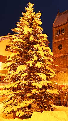Celebrate special Austrian Christmas at the Hotel Berner in Zell am See.